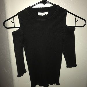 Open shoulder forever 21 Top